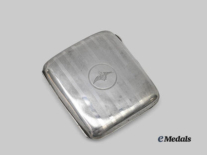 united_kingdom._a_silver_cigarette_case,_by_cooper_bros,1912_e_medals__g_b8702_2
