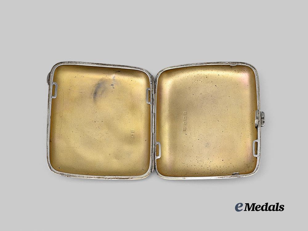 united_kingdom._a_silver_cigarette_case,_by_cooper_bros,1912_e_medals__g_b8702_5