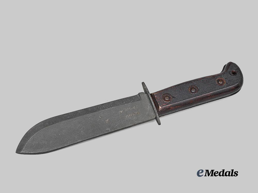 united_kingdom._a_ministry_of_defense_suvival_knife1932_e_medals__g_b8719_5