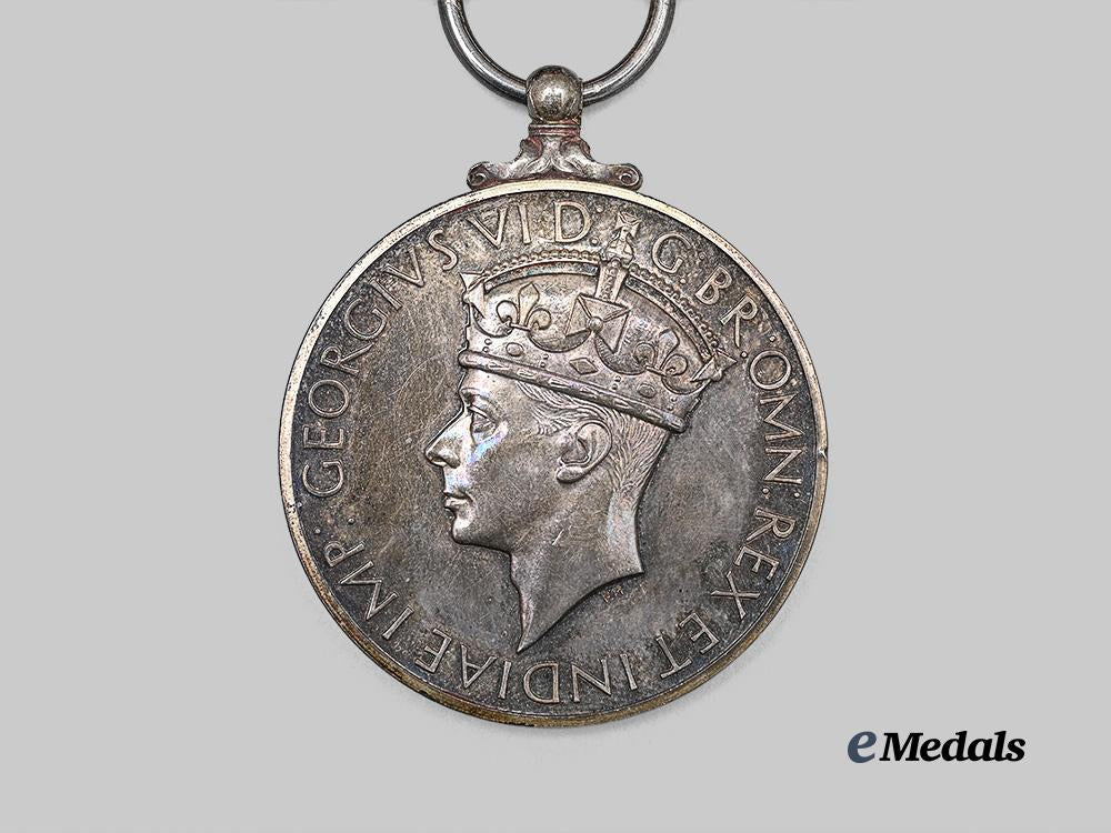 united_kingdom._a_king's_medal_for_courage,_with_miniature_e_medals__g_b8725_8