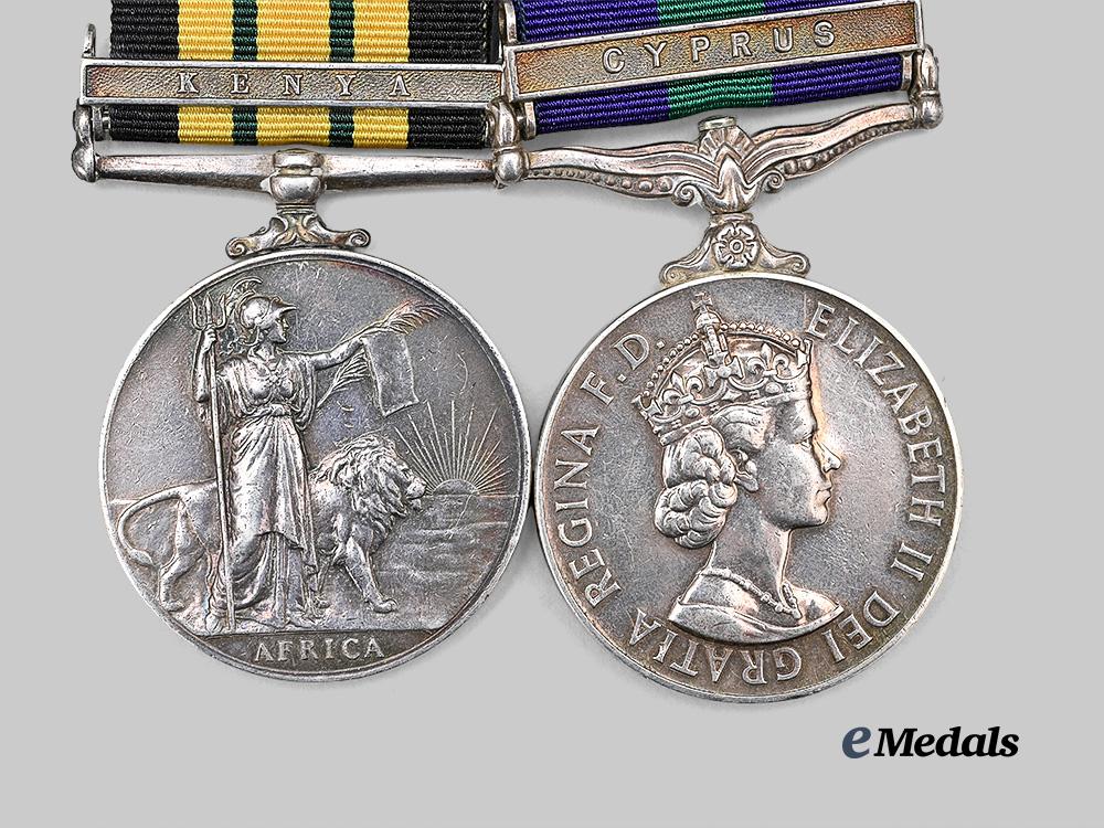 united_kingdom._a_african_service_medal_pairing,_glostershires_e_medals__g_b8733_3