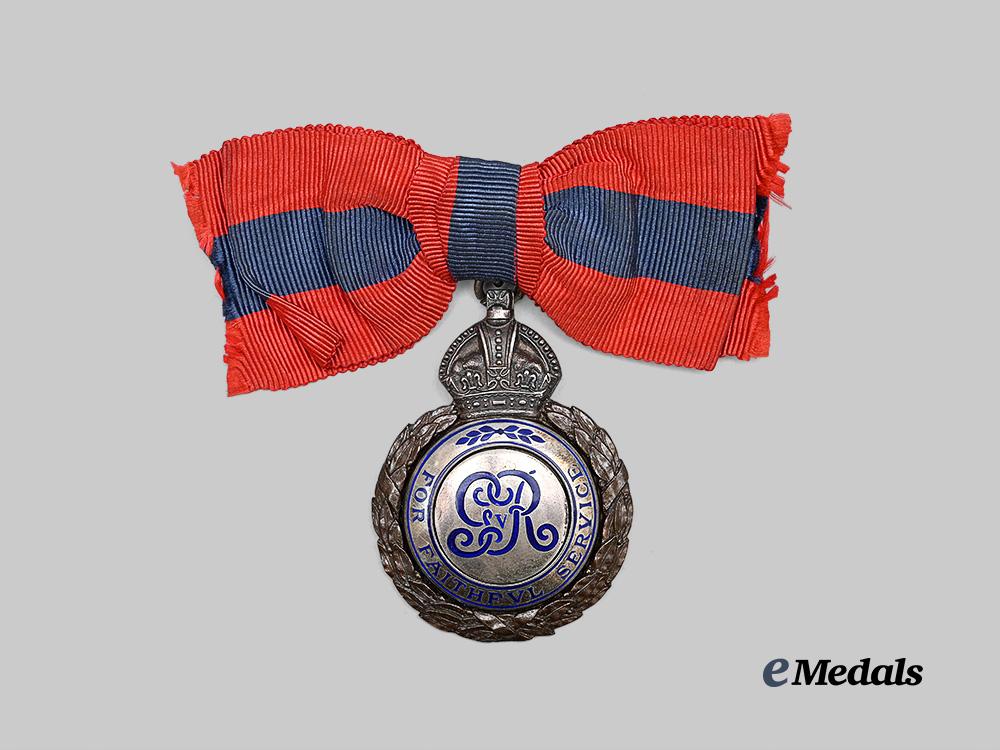 united_kingdom._an_imperial_service_order,_george_v_e_medals__g_b8736_2