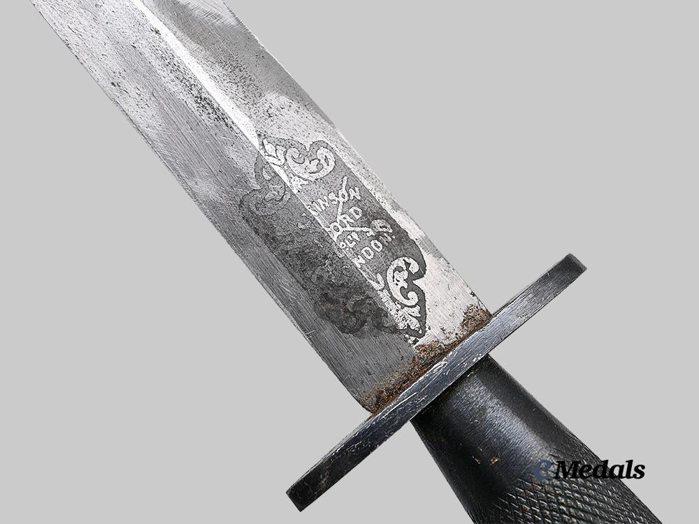 united_kingdom._a_fairbairn-_sykes_fighting_knife,_first_pattern,_by_wilkinson_sword_e_medals__g_b8756_9