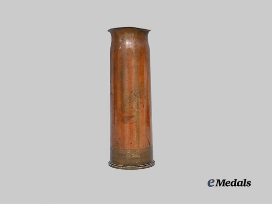 united_kingdom._a_no.70_squadron(_royal_flying_corps/_r_a_f)_trench_art_vase_e_medals__m0044-280_2