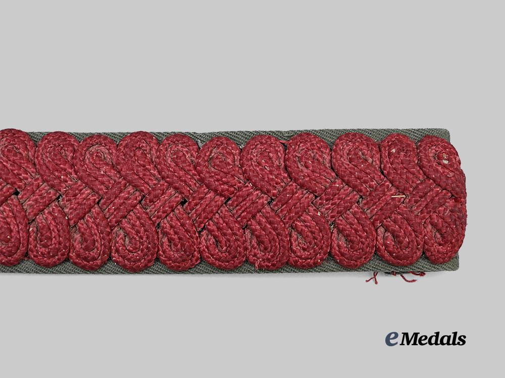croatia,_independent_state._an_ustaše_officer’s_belt_e_medals__m0044-287_4