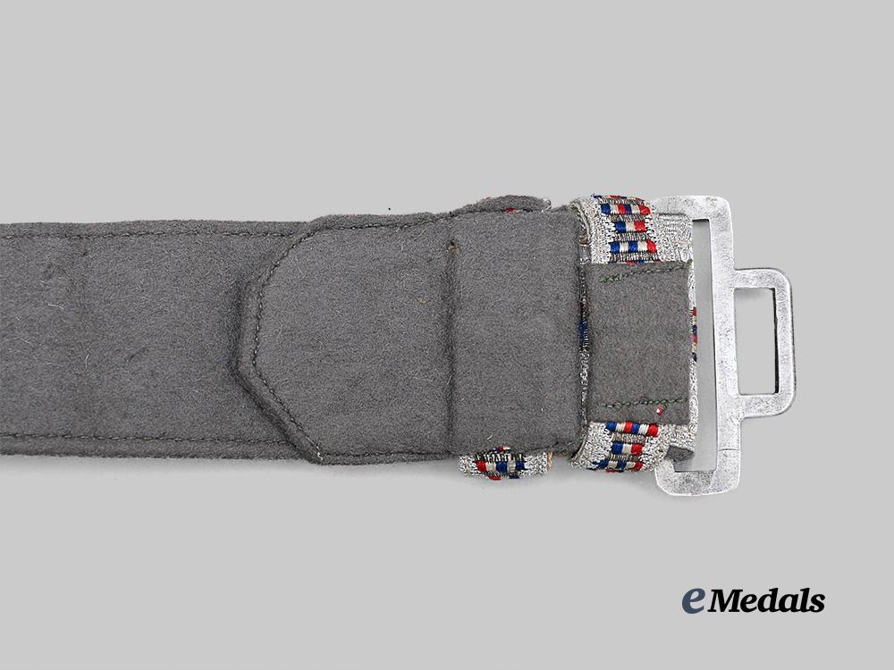 croatia,_independent_state._a_croatian_defence_force_officer’s_belt_e_medals__m0044-288_5