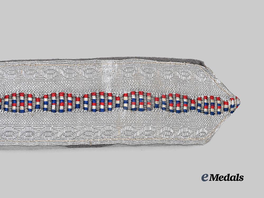 croatia,_independent_state._a_croatian_defence_force_officer’s_belt_e_medals__m0044-288_6