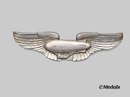 united_states._an_airship_pilot_wings,_by_b_b&_b_e_medals__m0061-13_2