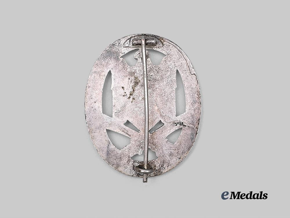 germany,_wehrmacht._a_general_assault_badge,_unknown_maker12_e_medals__m0074-13_3