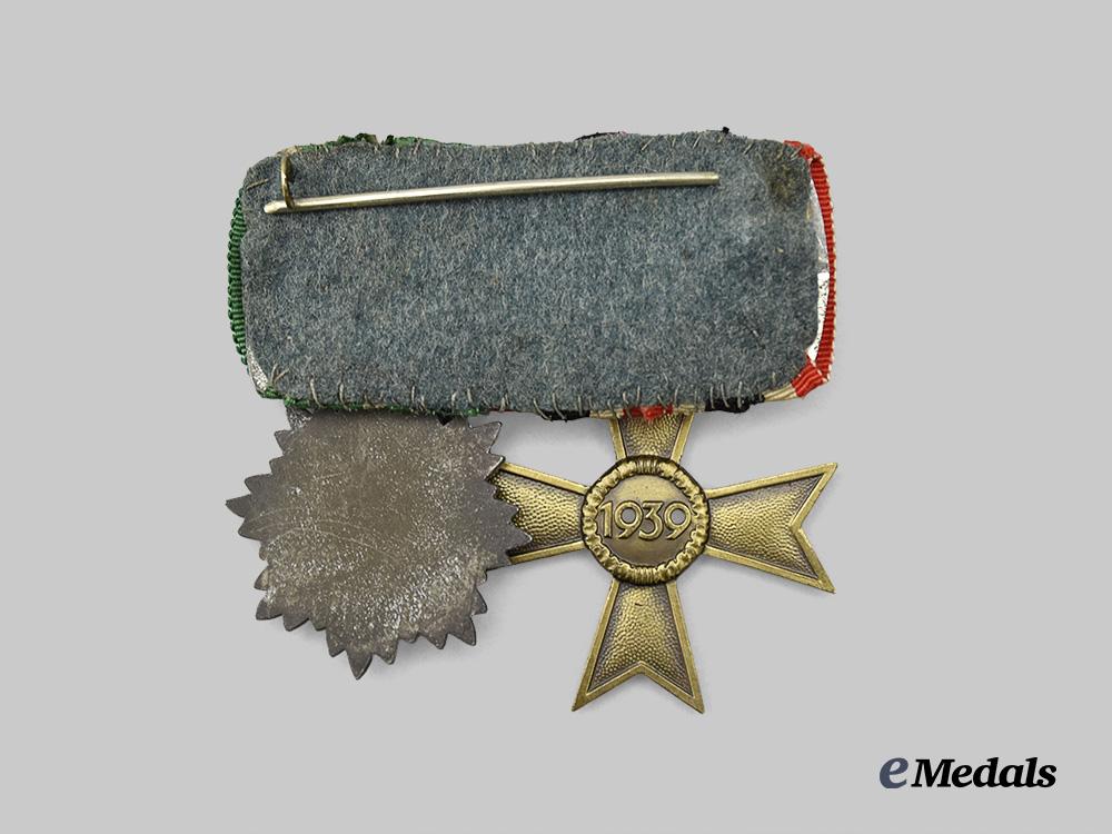 germany,_wehrmacht._a_medal_bar_for_an_eastern_volunteer_non-_combatant_e_medals__m0076-158_4