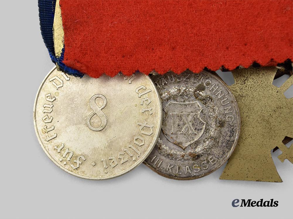 germany,_imperial._a_medal_bar_for_first_world_war_and_police_service_e_medals__m0076-159_7