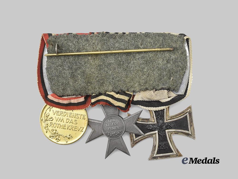 germany,_imperial._a_rare_medal_bar_for_distinguished_medical_service_in_the_first_world_war_e_medals__m0076-160_5