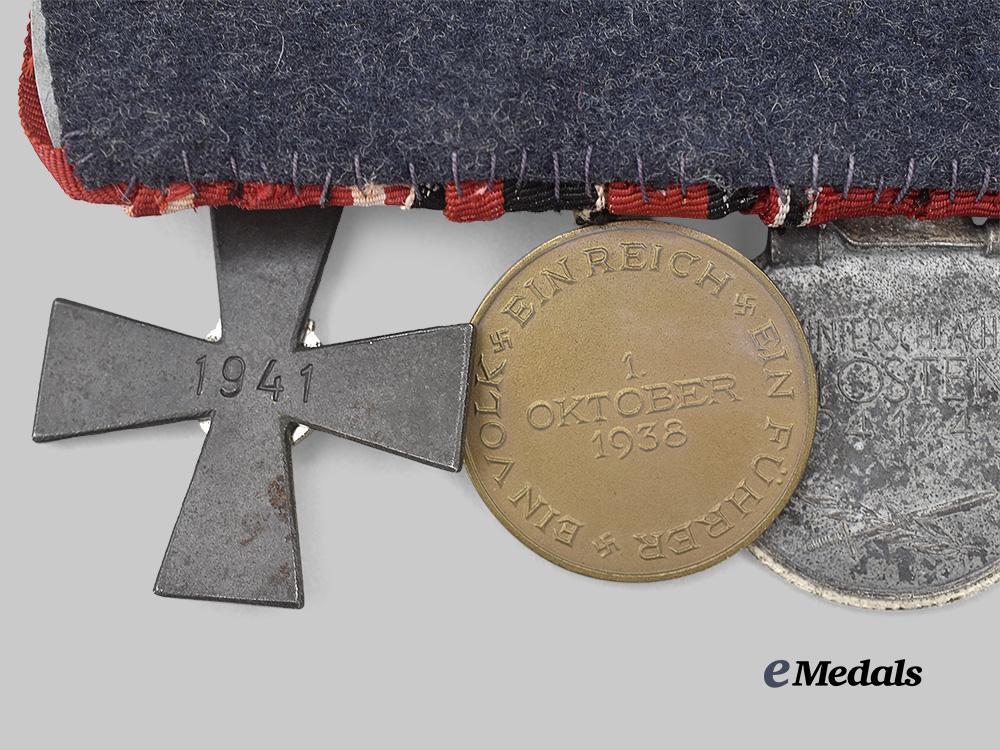 germany,_wehrmacht._a_medal_bar_for_a_decorated_eastern_front_combatant_e_medals__m0076-162_7