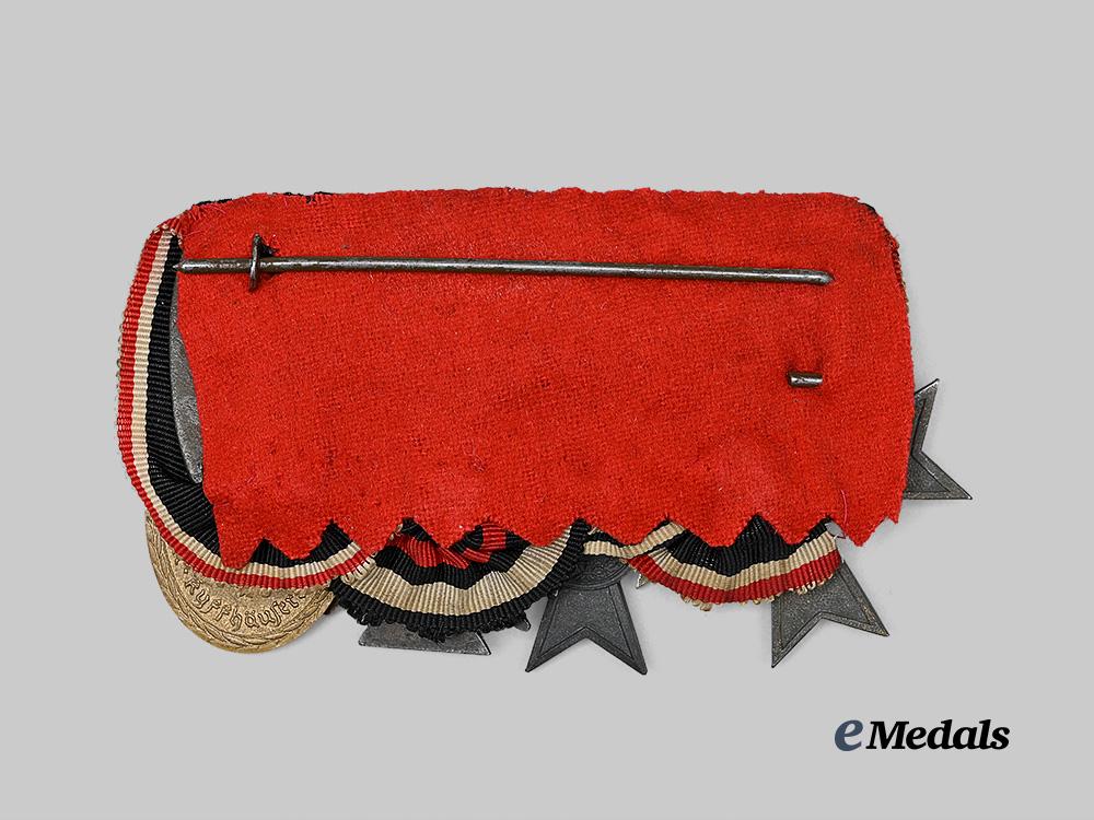 germany,_third_reich._a_medal_bar_for_first_and_second_world_war_service_e_medals__m0076-177_5