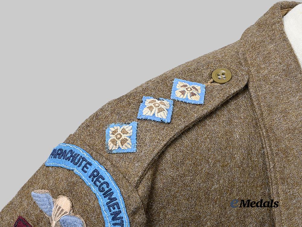 united_kingdom._a_parachute_regiment_lieutenant's_battle_dress_with_military_cross_bar,1944_e_medals__m0076-180_12