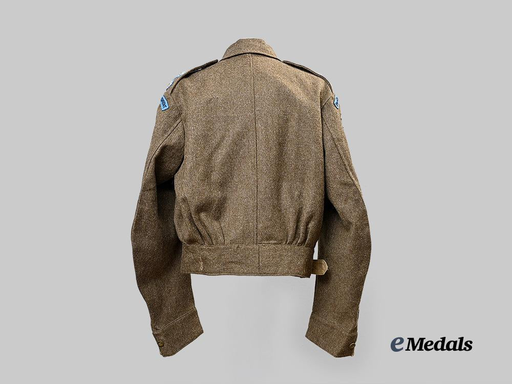 united_kingdom._a_parachute_regiment_lieutenant's_battle_dress_with_military_cross_bar,1944_e_medals__m0076-180_8