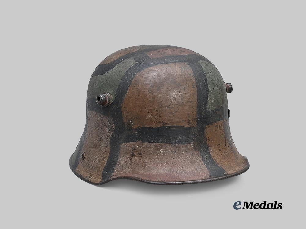 germany,_imperial._a_rare_m16_camouflage_stahlhelm,_by_richard_lindenberg_e_medals__m0125-57_3