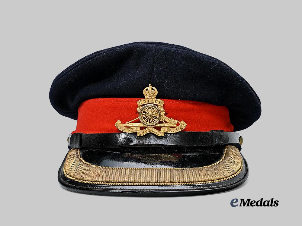 united_kingdom._a_royal_artillery_forage_cap_e_medals__m0231-137_1
