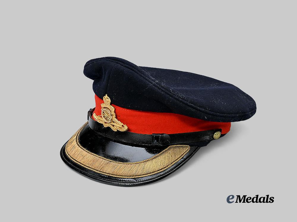 united_kingdom._a_royal_artillery_forage_cap_e_medals__m0231-137_3