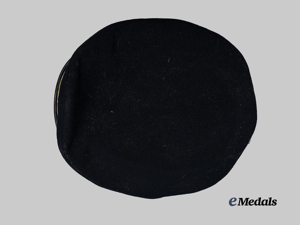 united_kingdom._a_royal_artillery_forage_cap_e_medals__m0231-137_7