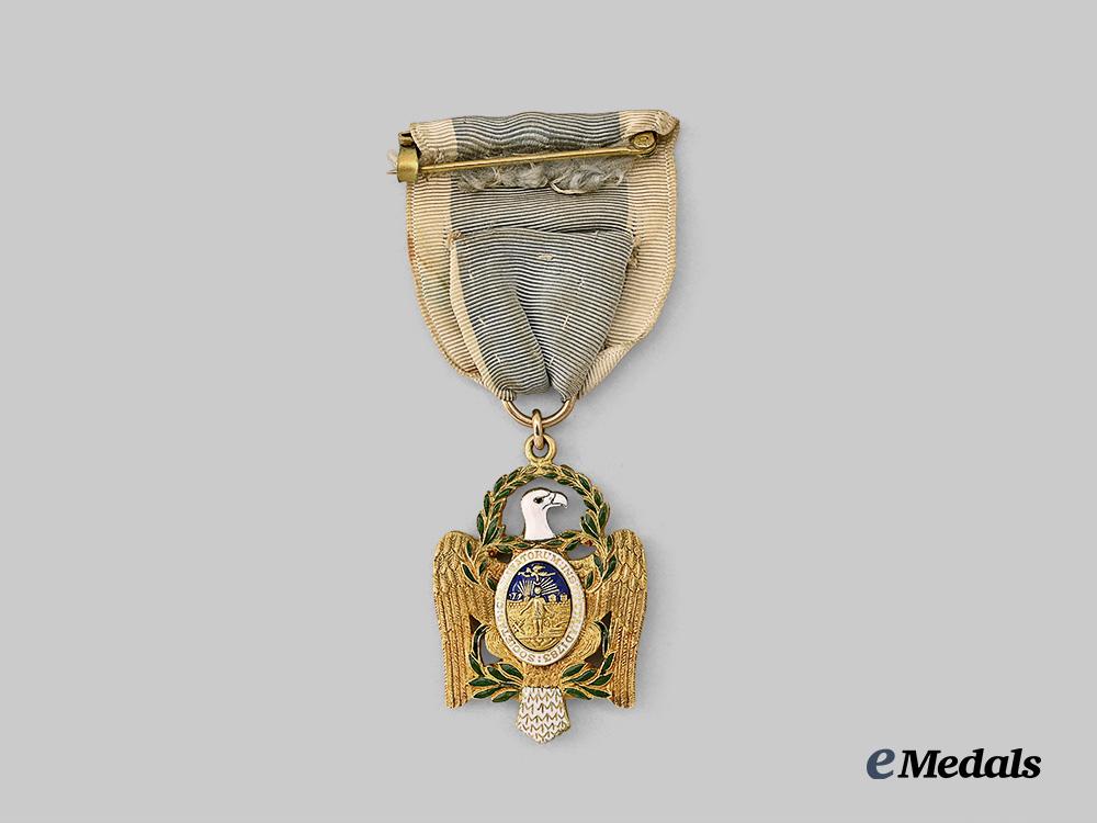 united_states._a_society_of_the_cincinnati_eagle_members_badge,_georgia_eagle,_c.1903_e_medals__m0303-123_2