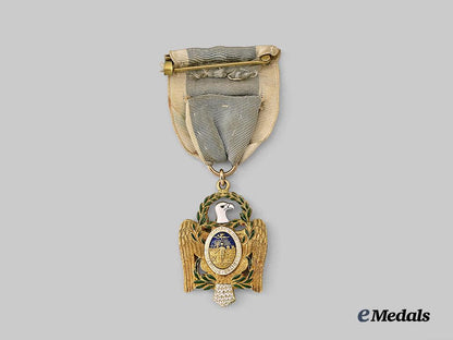 united_states._a_society_of_the_cincinnati_eagle_members_badge,_georgia_eagle,_c.1903_e_medals__m0303-123_2