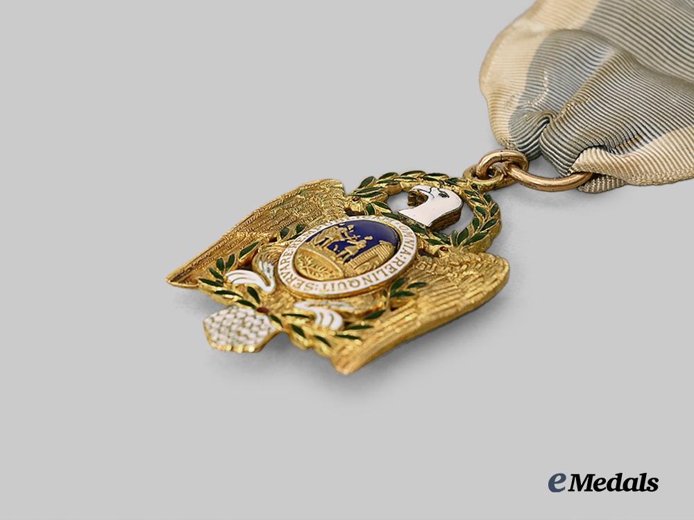 united_states._a_society_of_the_cincinnati_eagle_members_badge,_georgia_eagle,_c.1903_e_medals__m0303-123_5