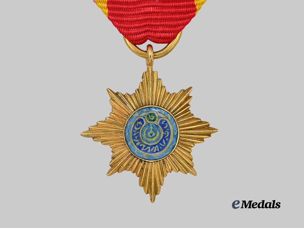 russia,_imperial;_emirate_of_bukhara._an_order_of_the_nobel_bukhara,_miniature_in_gold_e_medals__m0332-110_3