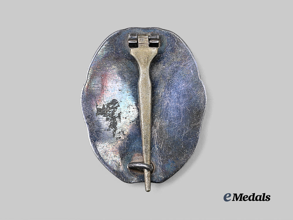 japan,_imperial._a_navy_engine_operation_excellence_badge_e_medals__m0332-125_3