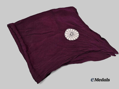 japan,_empire._an_order_of_the_rising_sun,_i_i_class_set_in_case_e_medals__m0332-58_16