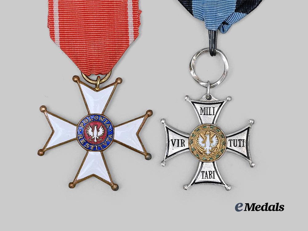 poland,_republic._an_order_of_polonia_restituta,_knight_and_an_order_of_virtuti_militaria,_v_class_e_medals__m0332-59_3