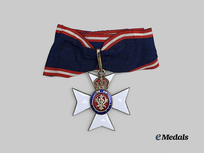 united_kingdom._the_royal_victorian_order,_knight_commander’s_set_e_medals__m0332-87_3