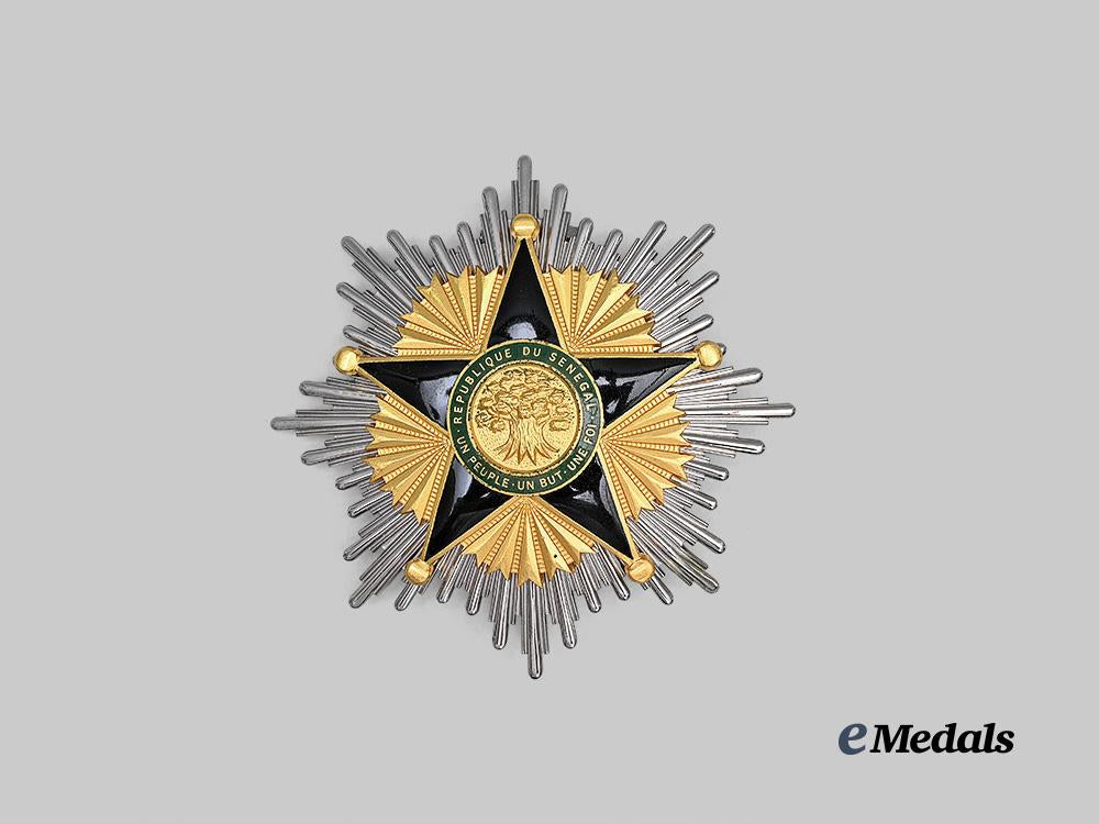 senegal,_republic._a_national_order_of_merit,_grand_officer_set_with_case_e_medals__m0332-90_10