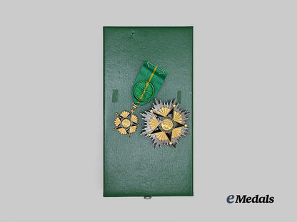 senegal,_republic._a_national_order_of_merit,_grand_officer_set_with_case_e_medals__m0332-90_4