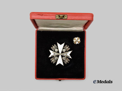 germany,_third_reich._an_order_of_the_german_eagle,_i_i_class_merit_cross_with_swords_and_case,_by_gebrüder_godet_e_medals__m0334-29_3