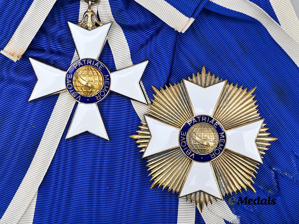 brazil,_republic._an_order_of_rio_branco,_grand_cross,_by_h._stern_e_medals__m0379-35_6