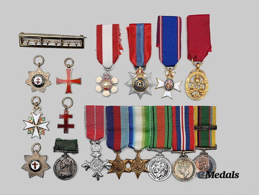 united_kingdom,_canada._a_miniature_medalbar_and_nine_miniature_orders_e_medals__m0385-599_2