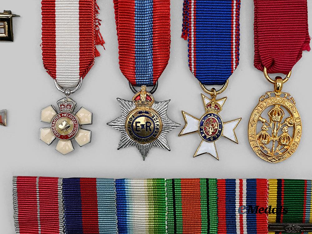 united_kingdom,_canada._a_miniature_medalbar_and_nine_miniature_orders_e_medals__m0385-599_4