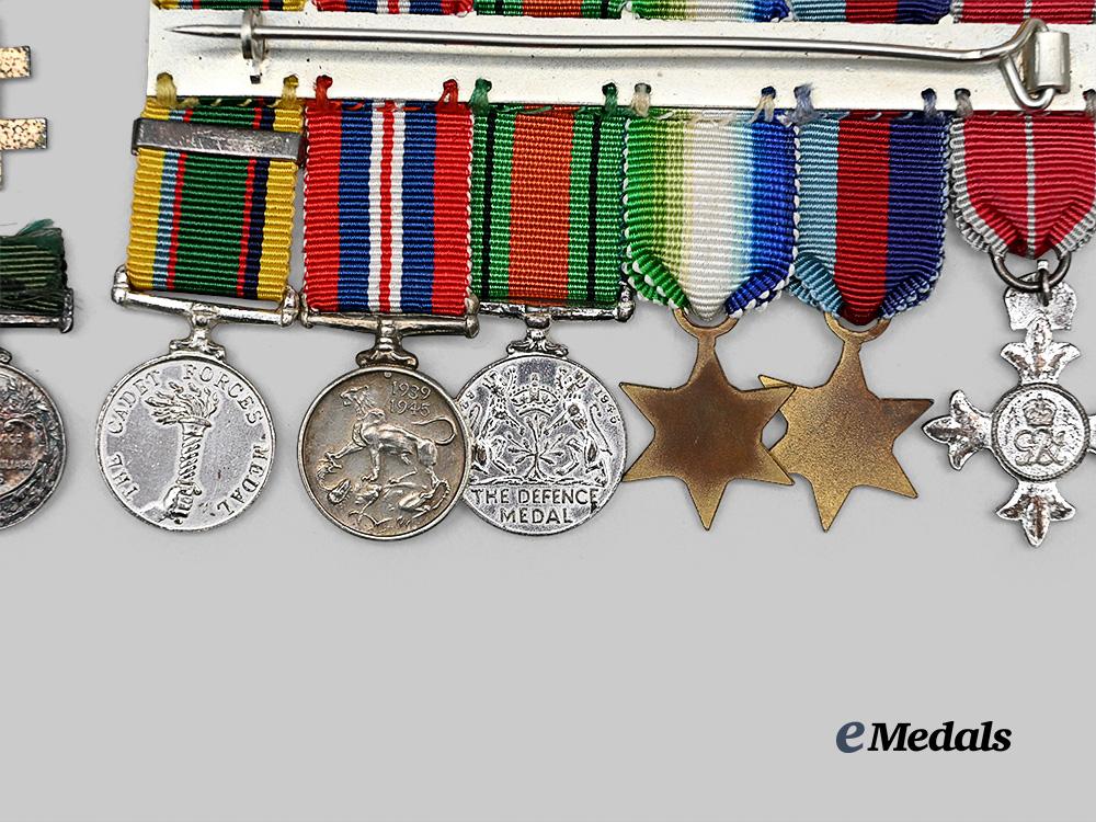 united_kingdom,_canada._a_miniature_medalbar_and_nine_miniature_orders_e_medals__m0385-599_7