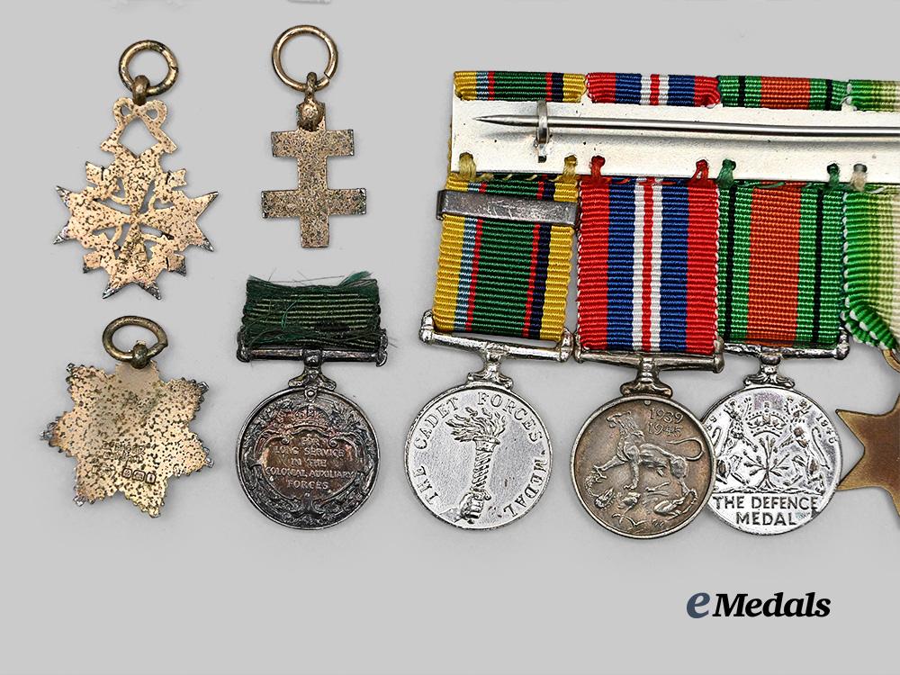 united_kingdom,_canada._a_miniature_medalbar_and_nine_miniature_orders_e_medals__m0385-599_8