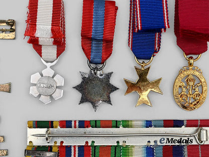 united_kingdom,_canada._a_miniature_medalbar_and_nine_miniature_orders_e_medals__m0385-599_9