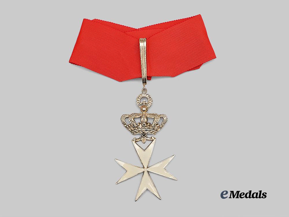 international._an_order_of_merit_of_the_order_of_saint_john_of_jerusalem,_of_rhodes_and_of_malta,_c.1980_e_medals__m0385-600_3