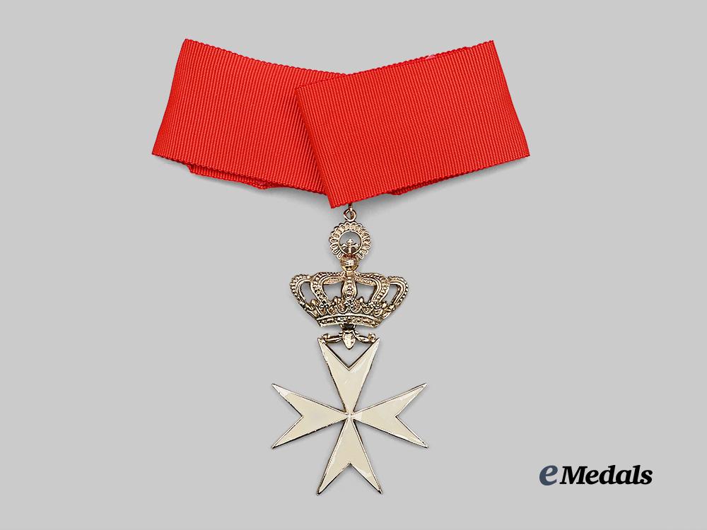 international._an_order_of_merit_of_the_order_of_saint_john_of_jerusalem,_of_rhodes_and_of_malta,_c.1980_e_medals__m0385-600_5