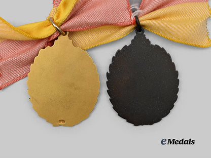 canada._a_lot_of91st_highlander’s_athletic_association_items,_c.1951_e_medals__m0385-601_8