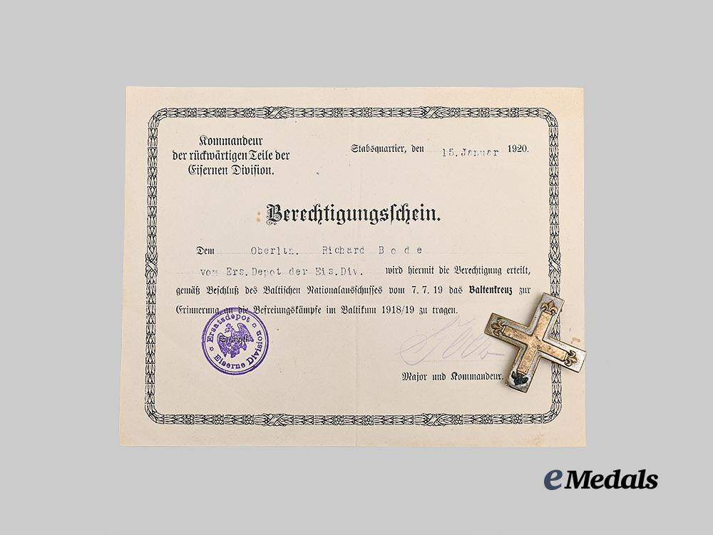 germany,_freikorps._a_rare_iron_division_baltic_cross_and_award_document_e_medals__m0405-104_1