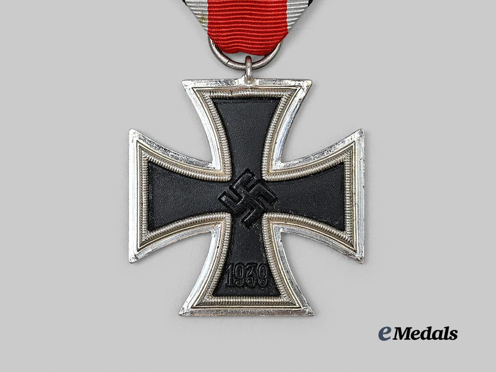 germany,_wehrmacht._a_mint1939_iron_cross_i_i_class,_by_berg&_nolte_e_medals__m0405-111_3