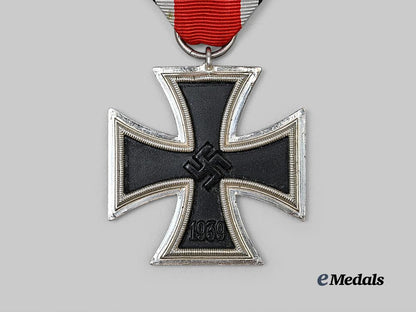 germany,_wehrmacht._a_mint1939_iron_cross_i_i_class,_by_berg&_nolte_e_medals__m0405-111_3