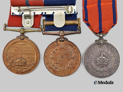 united_kingdom._a_lot_of_police_coronation_medals_e_medals__m0415-14_6