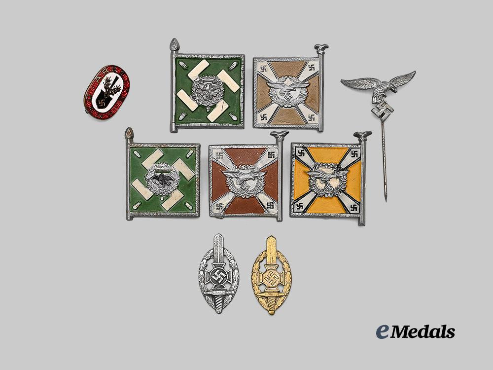 germany,_third_reich._a_mixed_lot_of_badges_e_medals__m0432-197_2