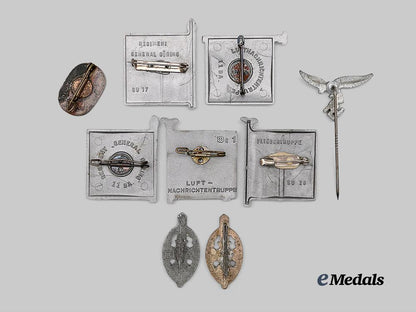 germany,_third_reich._a_mixed_lot_of_badges_e_medals__m0432-197_3
